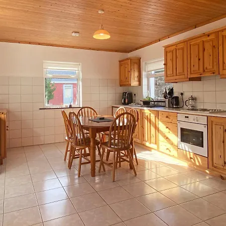 Holiday home 396 - Roundstone